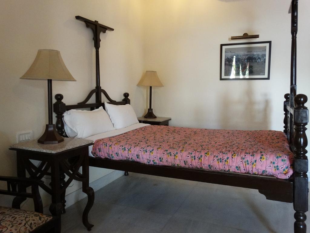 Badnor House - The Heritage Homestay Аджмер Екстериор снимка