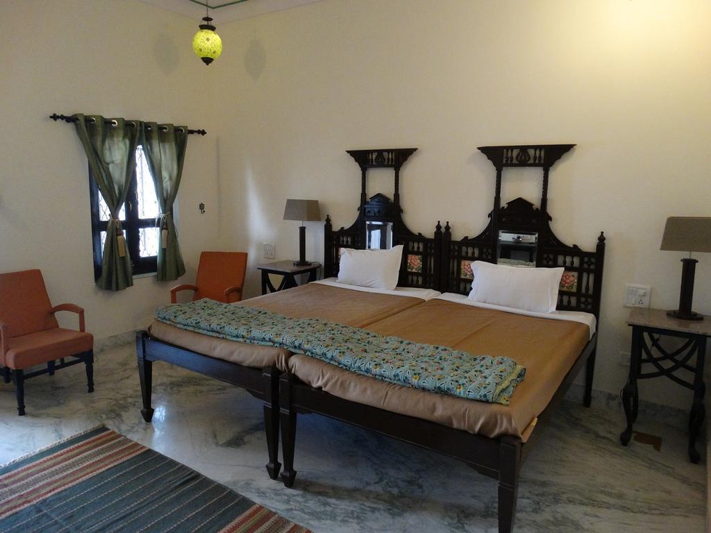 Badnor House - The Heritage Homestay Аджмер Екстериор снимка