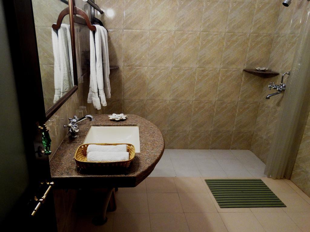 Badnor House - The Heritage Homestay Аджмер Екстериор снимка